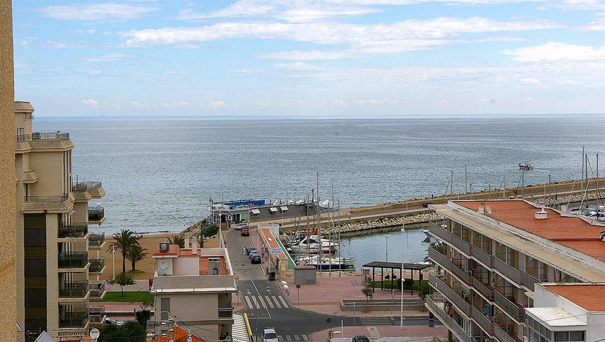 Apartamentos Turisticos Biarritz - Bloque I Gandie Extérieur photo