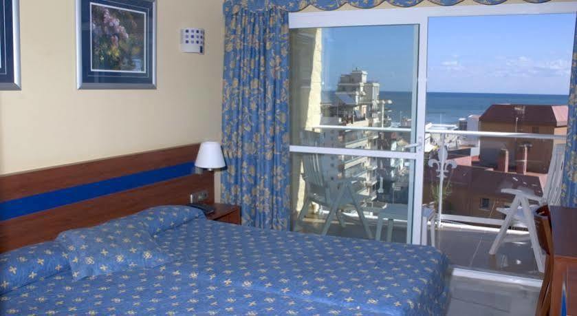 Apartamentos Turisticos Biarritz - Bloque I Gandie Extérieur photo